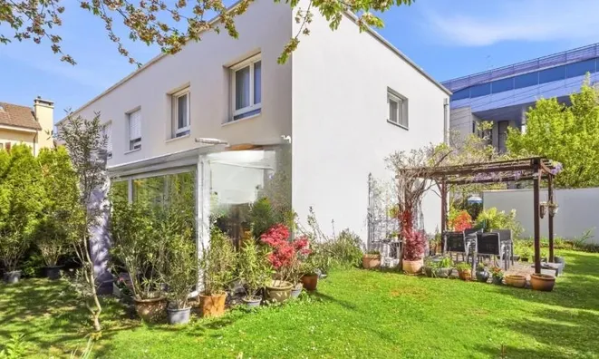 Недвижимость Single house 5.5 rooms: 1