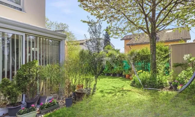 Недвижимость Single house 5.5 rooms: 10