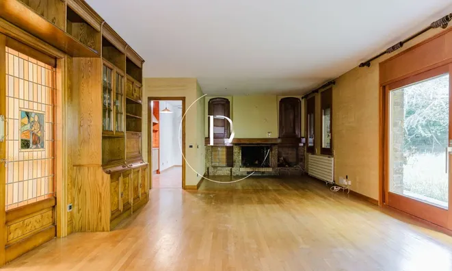 Недвижимость Chalet for sale in Sant Julià de Lòria, 6 bedrooms: 8