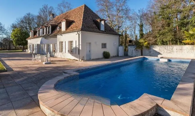 Недвижимость Single house: 2