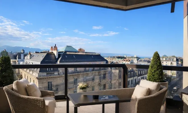 Недвижимость Apartment 5 rooms: 1