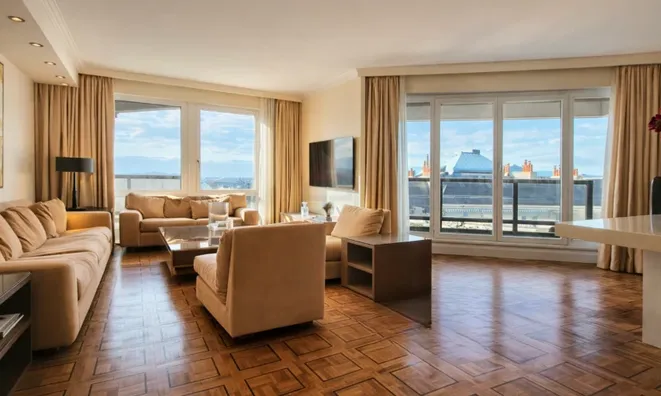 Недвижимость Apartment 5 rooms: 2