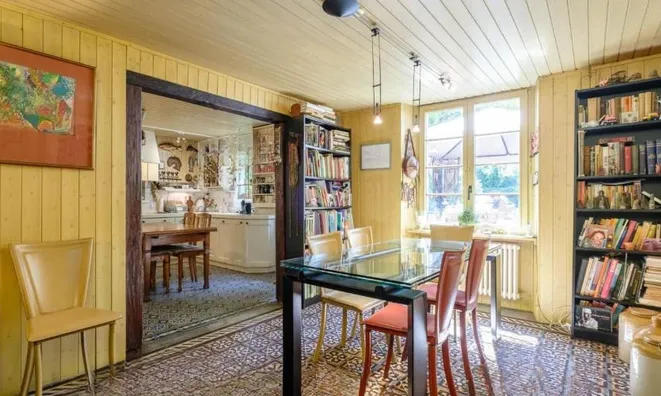 Недвижимость Row house 8.5 rooms: 6