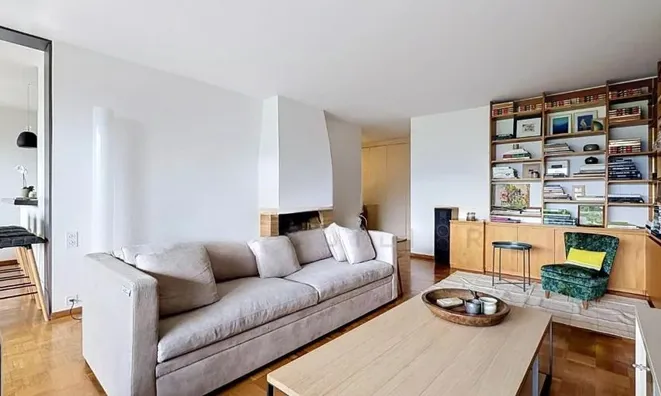 Недвижимость Apartment 5 rooms: 5