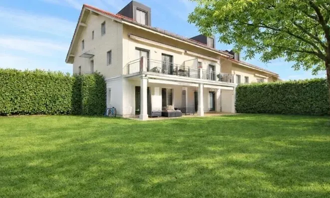 Недвижимость Apartment 6.5 rooms: 1