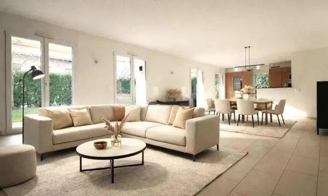 Недвижимость Apartment 6.5 rooms: 2