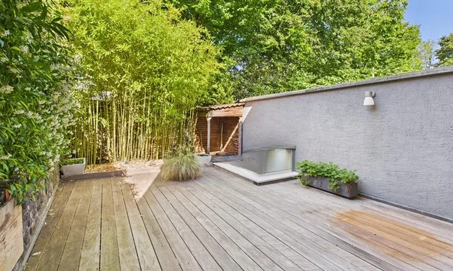 Недвижимость Bifamiliar house 6 rooms: 12