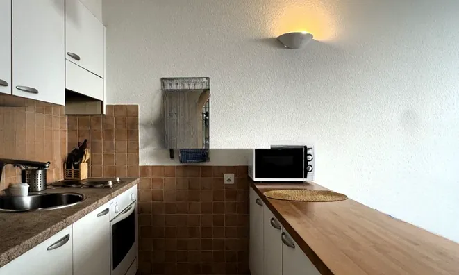 Недвижимость Apartment: 3