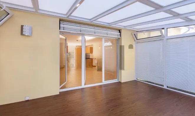 Недвижимость Row house 5.5 rooms: 4