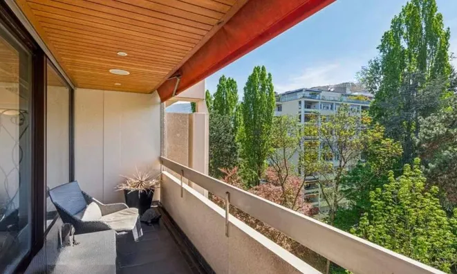 Недвижимость Apartment 5 rooms: 3
