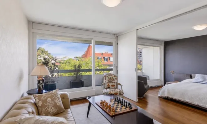 Недвижимость Apartment 5 rooms: 7