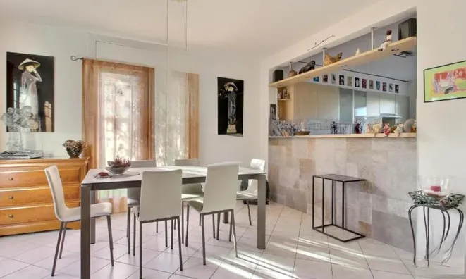 Недвижимость Row house 5 rooms: 5