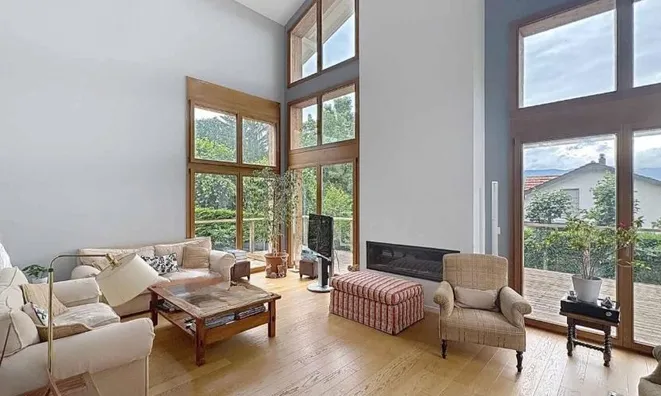 Недвижимость Villa 8 rooms: 2