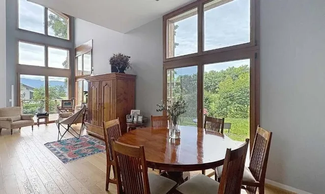 Недвижимость Villa 8 rooms: 3