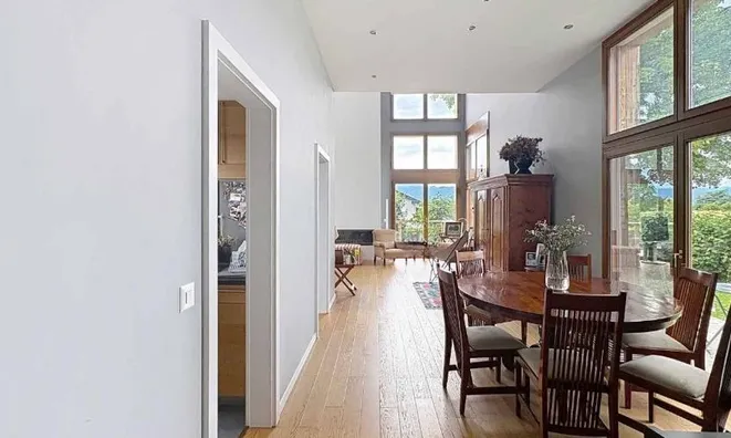 Недвижимость Villa 8 rooms: 4
