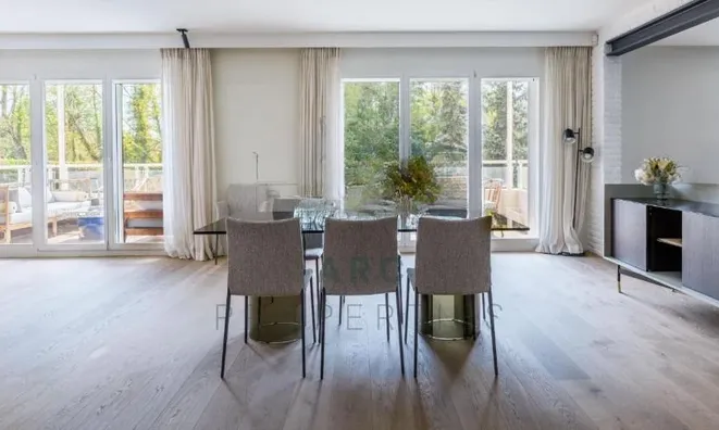 Недвижимость Apartment 6 rooms: 1