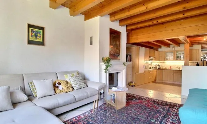 Недвижимость Single house 7 rooms: 2