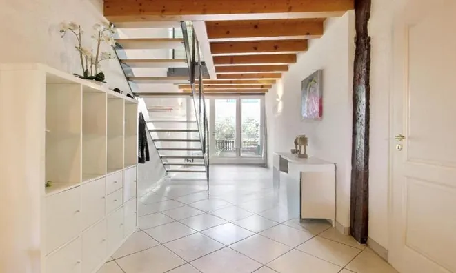 Недвижимость Single house 7 rooms: 5