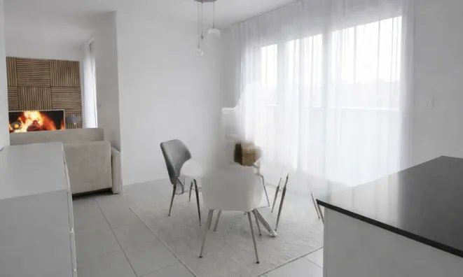 Недвижимость Attic flat 4 rooms: 4