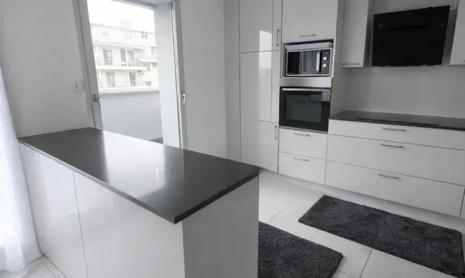 Недвижимость Attic flat 4 rooms: 6