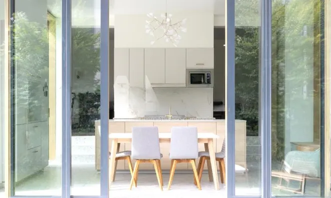 Недвижимость Single house 7 rooms: 2