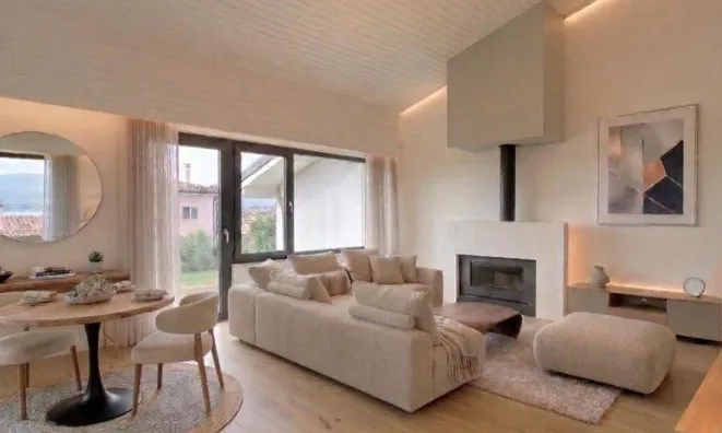 Недвижимость Single house 7 rooms: 1