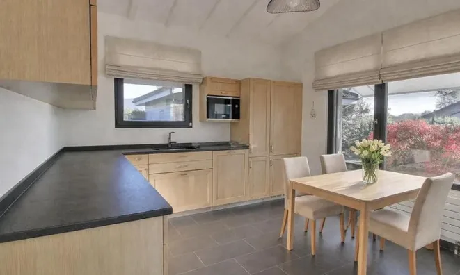 Недвижимость Single house 7 rooms: 3