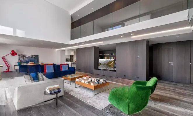 Недвижимость Apartment 6 rooms: 3