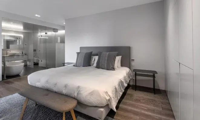 Недвижимость Apartment 6 rooms: 7