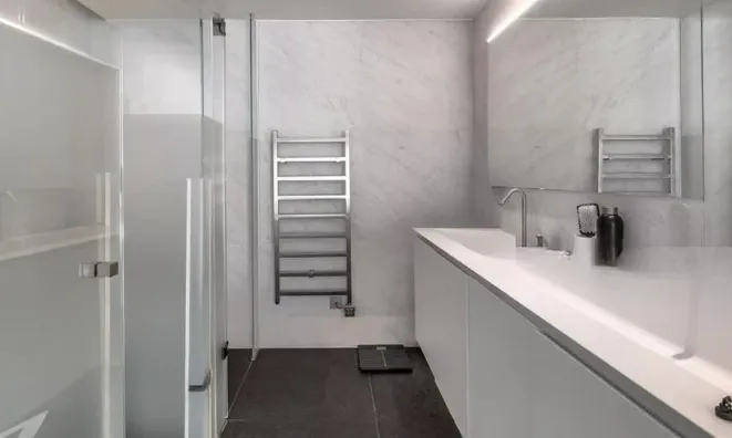 Недвижимость Apartment 6 rooms: 8