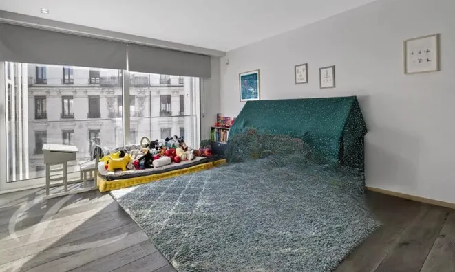 Недвижимость Apartment 6 rooms: 10