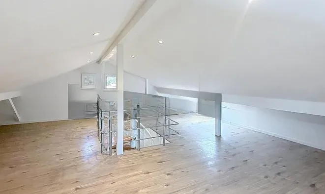Недвижимость Single house 7 rooms: 7