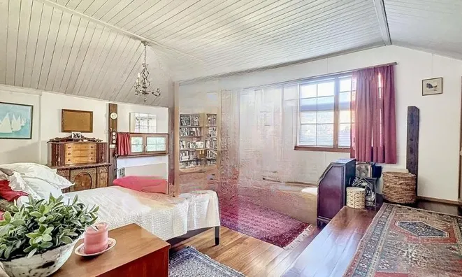 Недвижимость Single house 8.5 rooms: 7