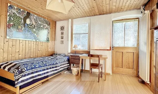 Недвижимость Single house 8.5 rooms: 9