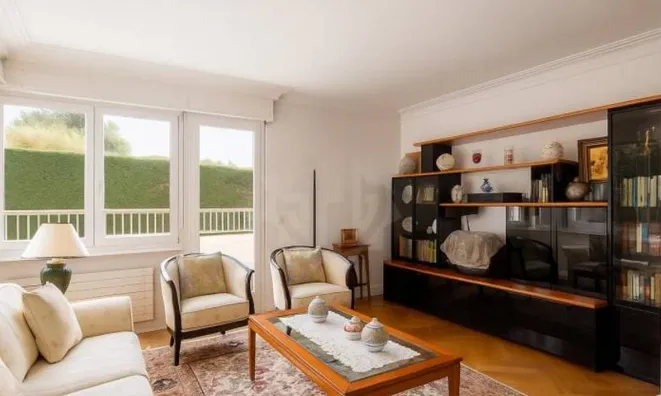 Недвижимость Single house 6 rooms: 3