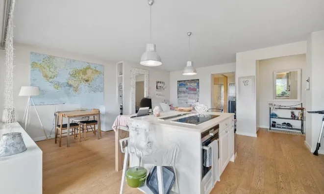 Недвижимость Apartment 3 rooms: 1