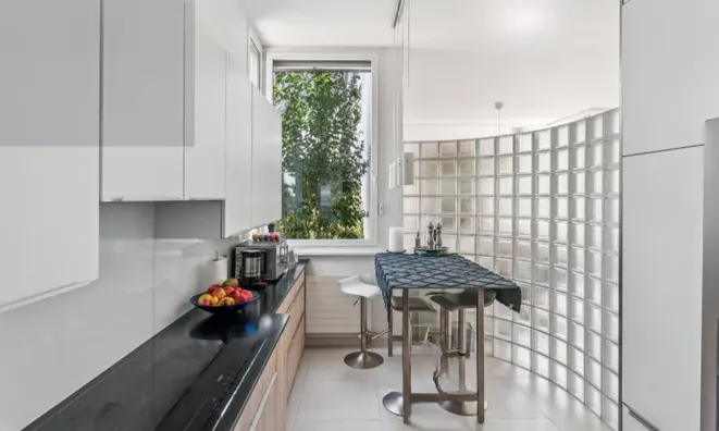 Недвижимость Bifamiliar house 8 rooms: 4