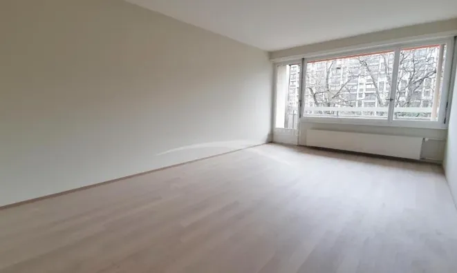 Недвижимость Apartment 4 rooms: 4