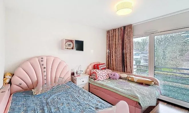 Недвижимость Single house 5 rooms: 7