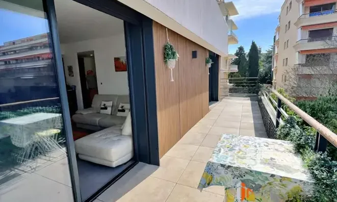 Недвижимость Villa Cannes: 23