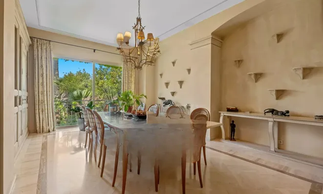 Недвижимость Villa Californie: 17