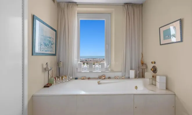 Недвижимость Villa Californie: 18