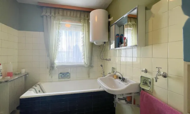 Недвижимость Дом, Любляна, Вич.: 11