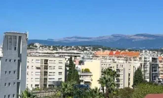 Недвижимость Home in Cannes: 5