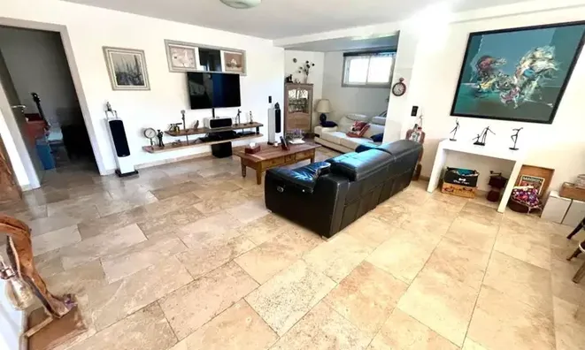 Недвижимость Villa La Bocca: 4