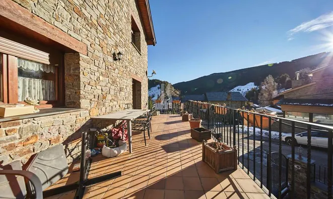 Недвижимость Chalet for sale in Pal, 4 bedrooms: 4