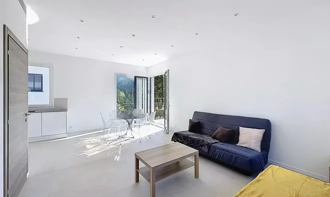 Недвижимость Villa Petit Juas: 3