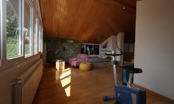 Недвижимость Chalet for sale in Escàs with 4 bedrooms: 9