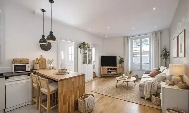 Недвижимость Villa Petit Juas: 1
