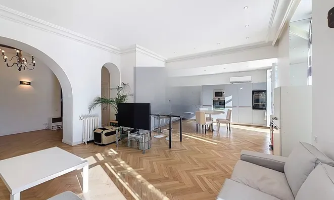 Недвижимость House Cannes République: 4
